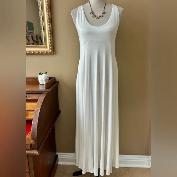 Free People FP Beach Feliz Maxi Dress Slits White Size Medium M NWT - Picture 2 of 11